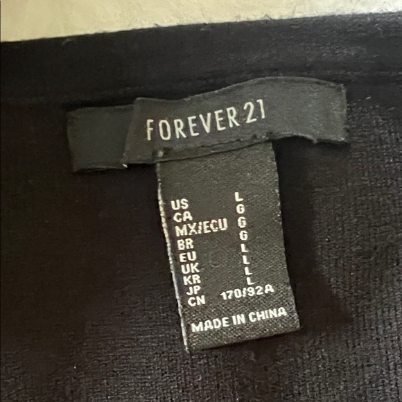 Forever 21 Black Tulle Sleeve Blouse - Picture 2 of 3